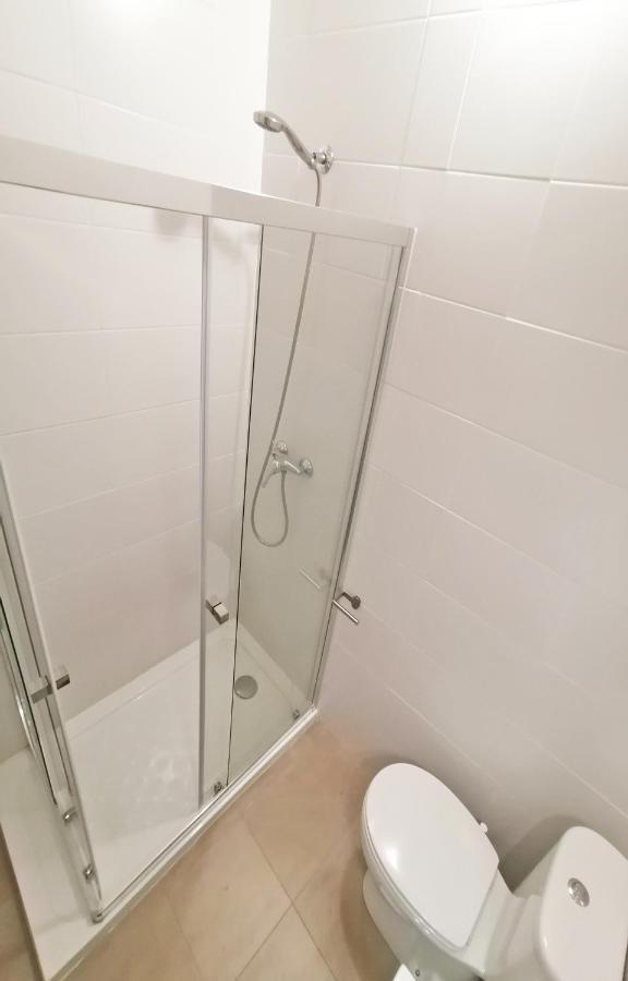 A41 - Olive Tree Street 1 Bed Flat Apartment Lagos Luaran gambar